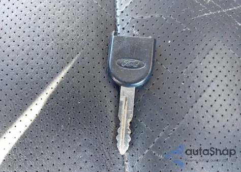 2008 Mercury Mountaineer Premier z USA, uszkodzony, nr VIN 4M2EU48E28UJ13643